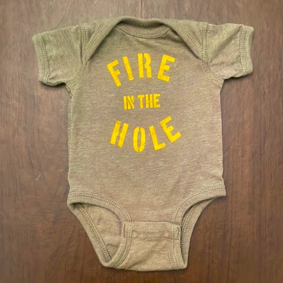 Grunt Style Other - 👶 🇺🇸 Grunt Style “Fire In The Hole” onesie newborn baby pajama 🇺🇸